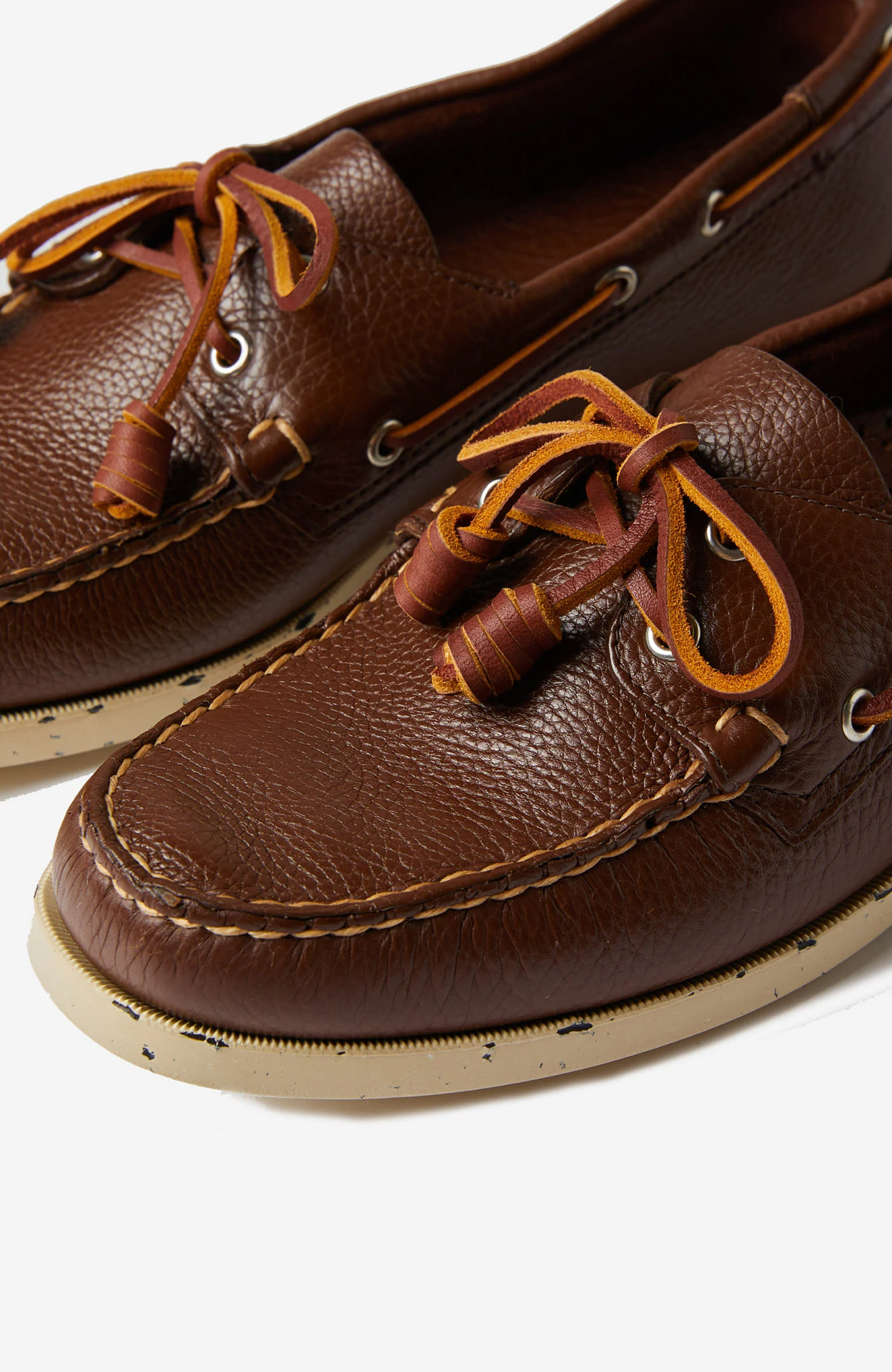 Hammered leather boat shoe - Image 3