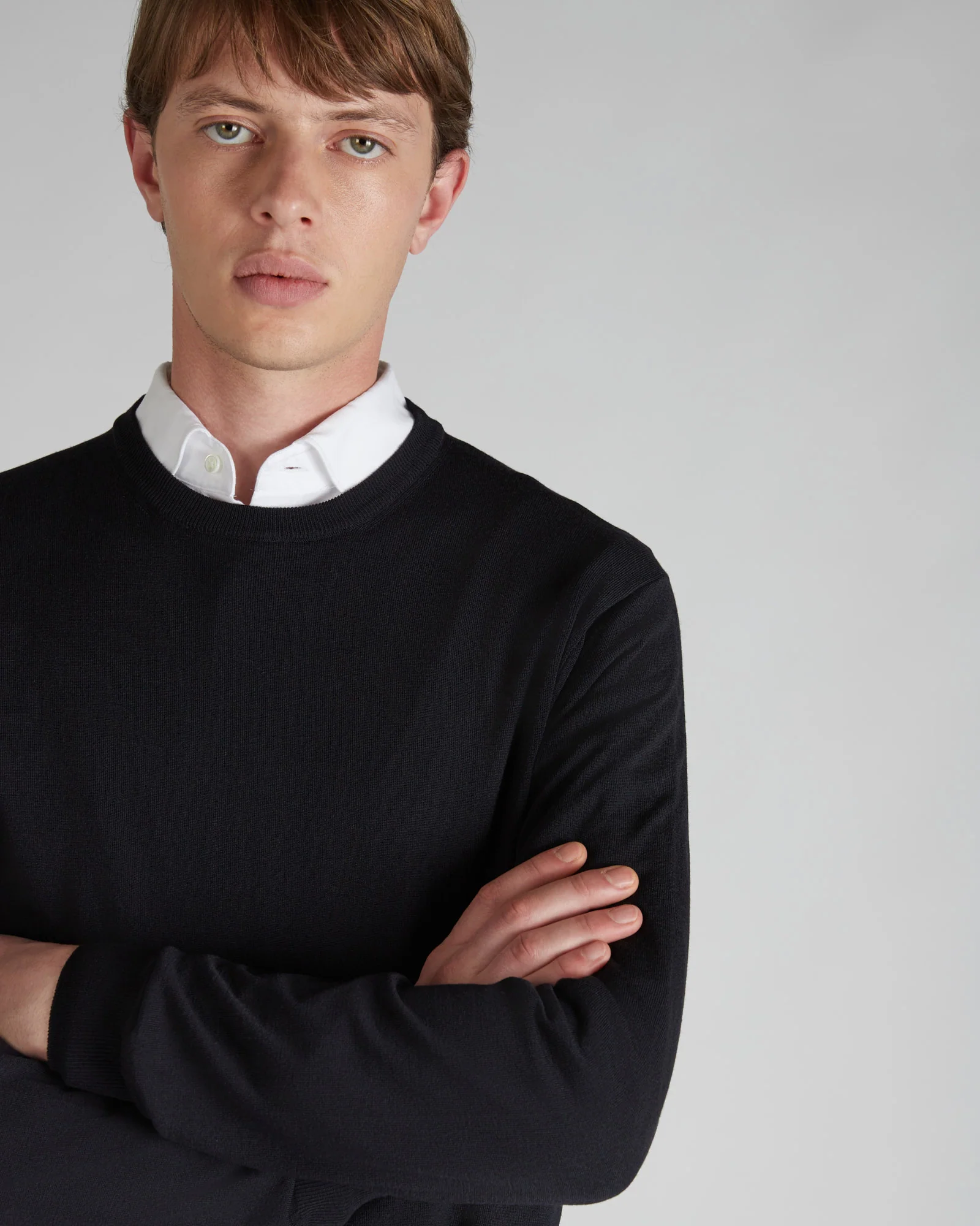 Slim-fit crew-neck sweater in certified Flexwool - Image 4
