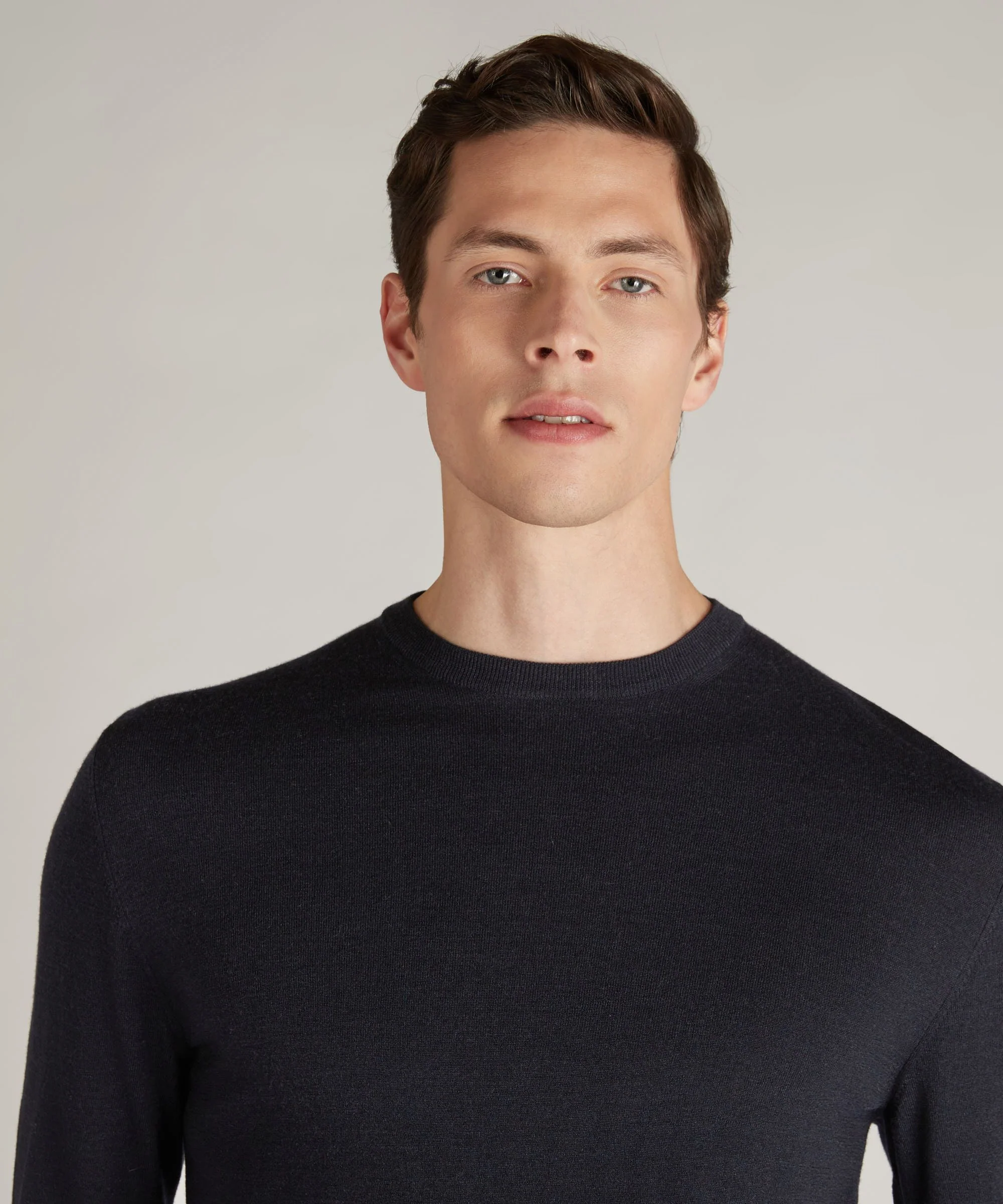 Slim-fit crew-neck sweater in certified Flexwool - Image 4