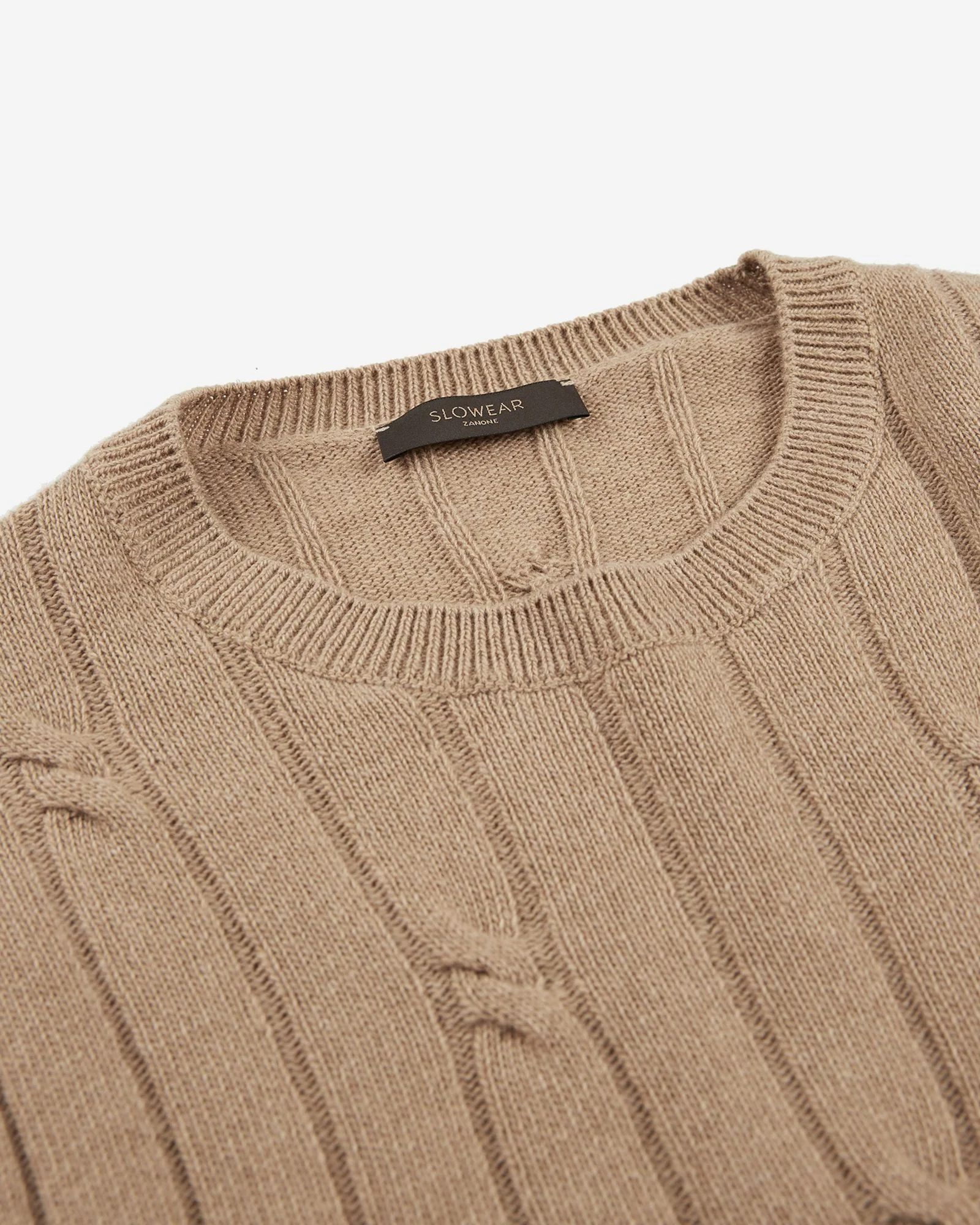 Slim fit wool and cashmere crew neck sweater - Image 6