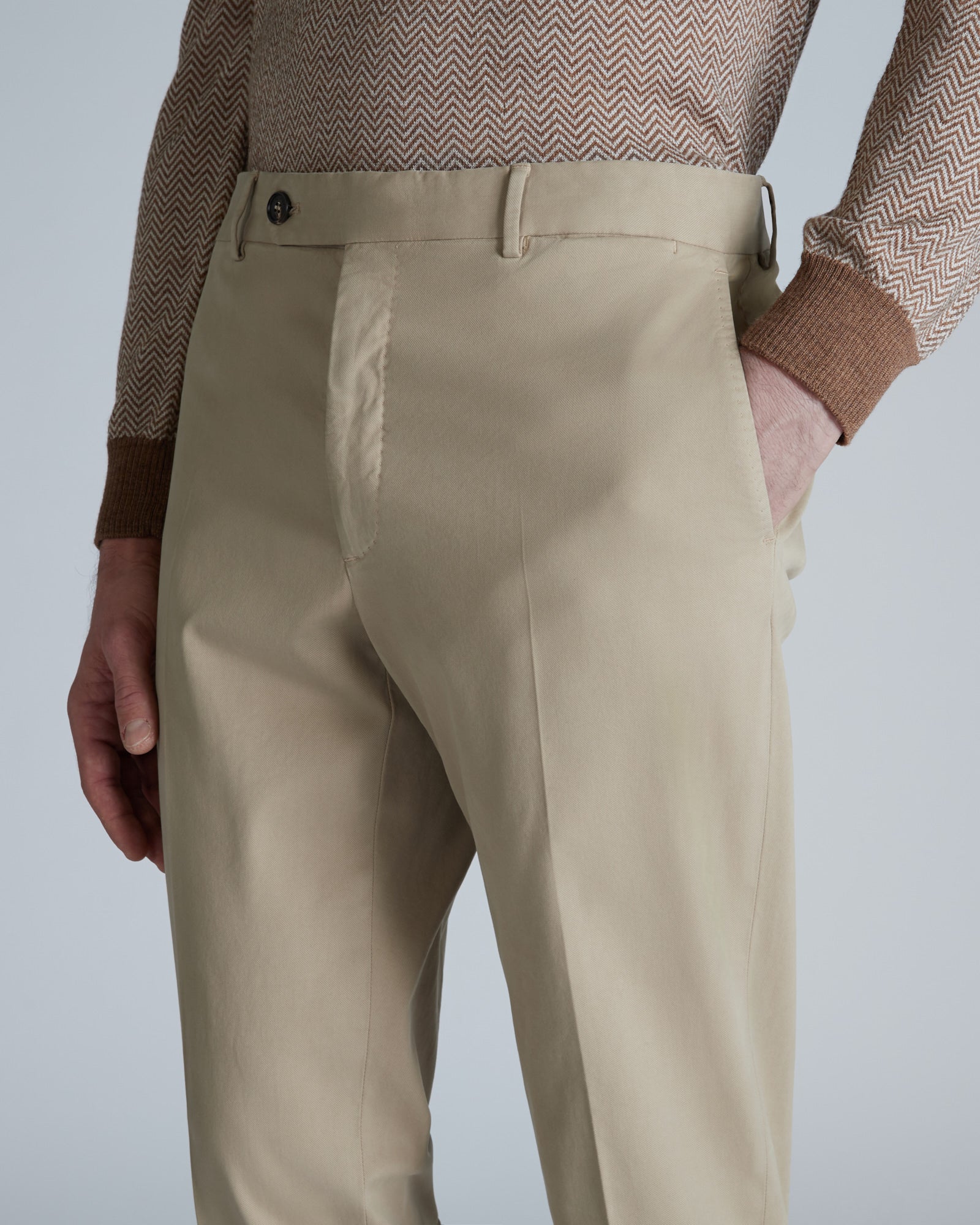 Tapered-fit cotton and lyocell trousers - Image 4