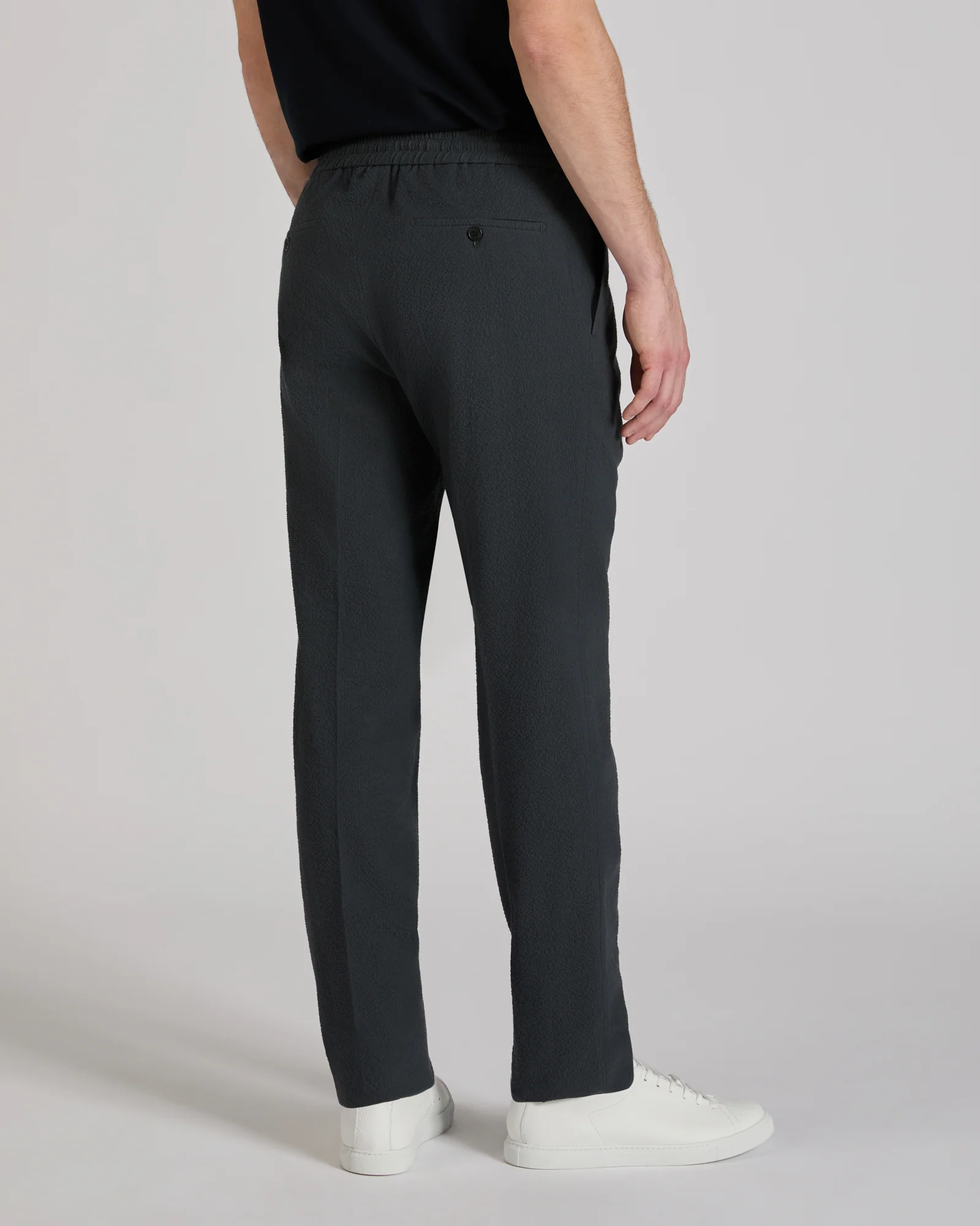Tapered fit stretch cotton and silk seersucker trousers - Image 3