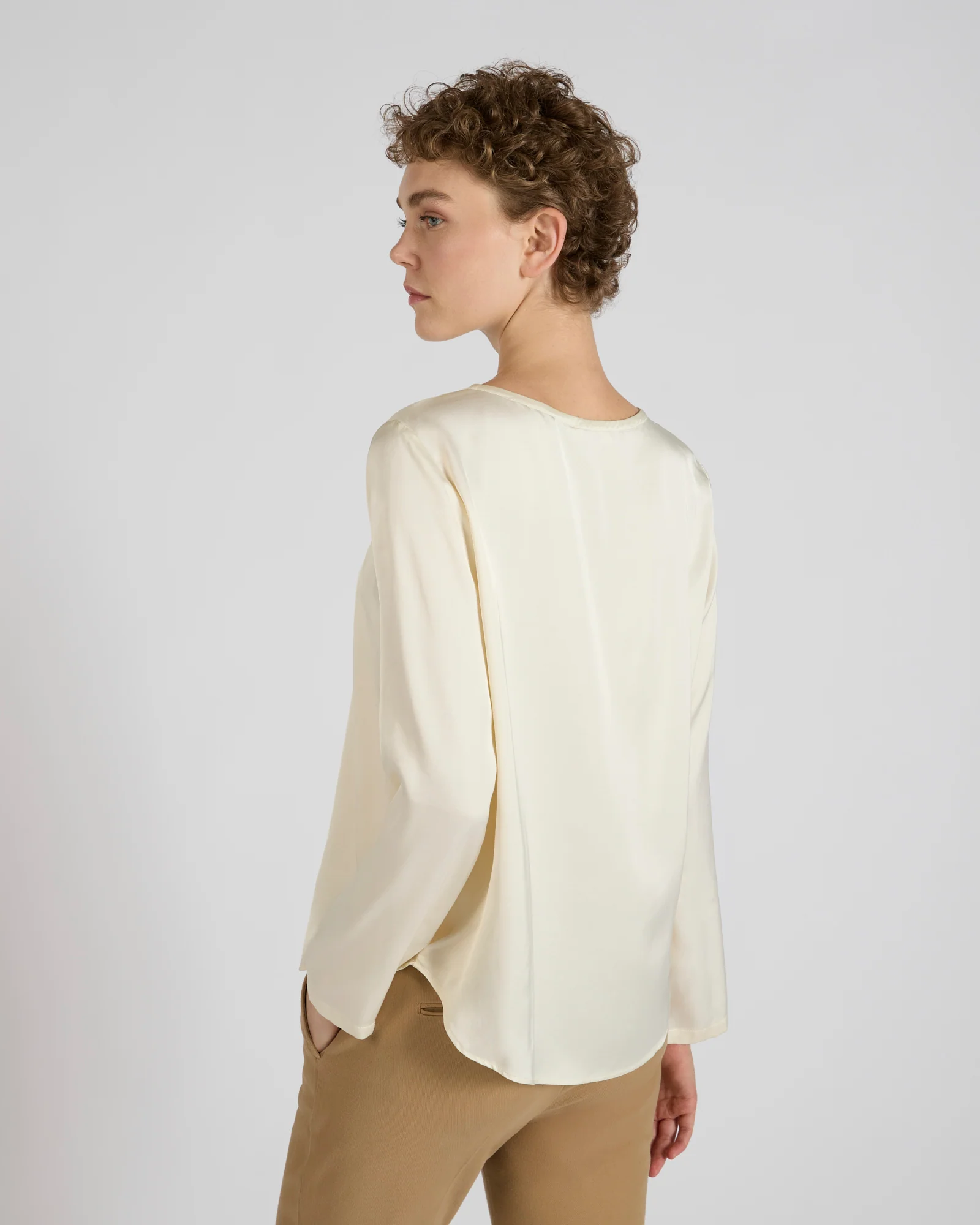 Wide fit shiny satin shirt - Image 3